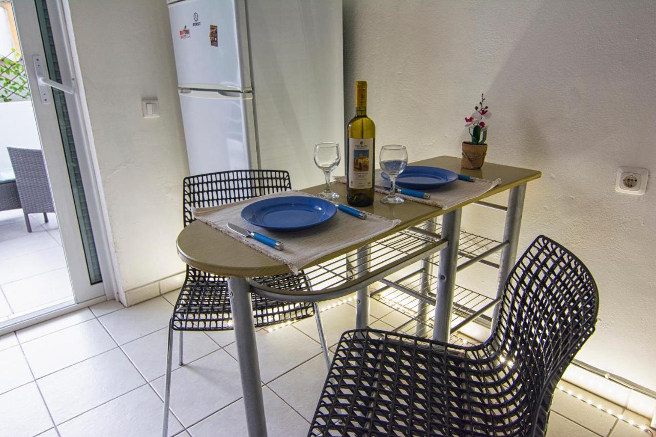Erofili Apartments Souda Exteriör bild